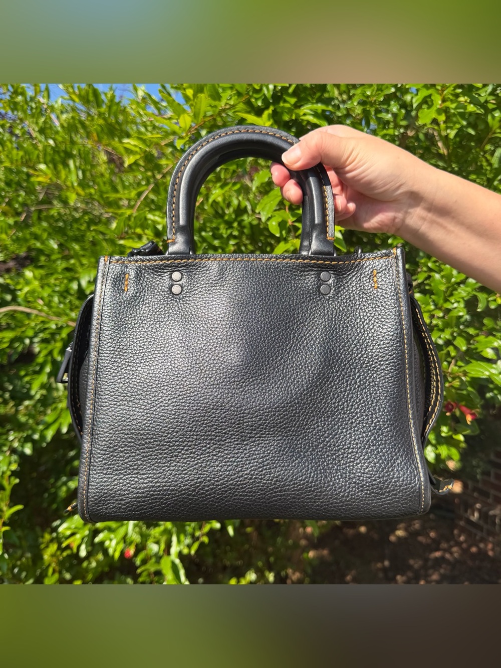 EUC Coach 1941 Black Leather Rogue Bag 25 54536 - Picture 5 of 12